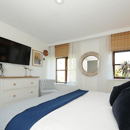 Lily Cottage 西卢港 外观 照片
